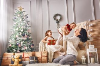 Wyjątkowe świąteczne zdjęcia z rodziną i dziećmi