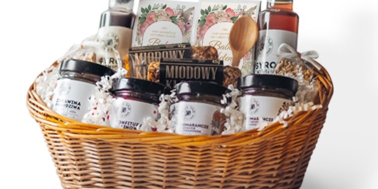 personalizowane zestawy prezentowe - kosz